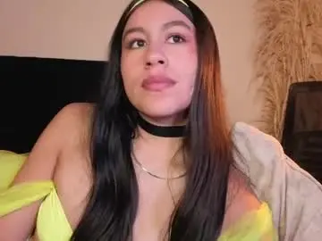 Chaturbate Live Sex Cam of emigomez_