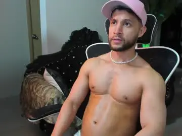 Chaturbate Best live sex cam show of paul_reyborg