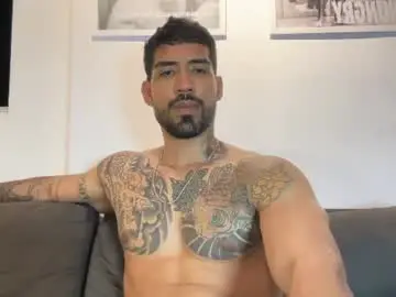 Chaturbate Live Sex of myke_esthetic