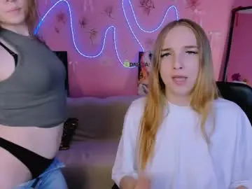 Chaturbate Live Sex Cam of veronica_bubble
