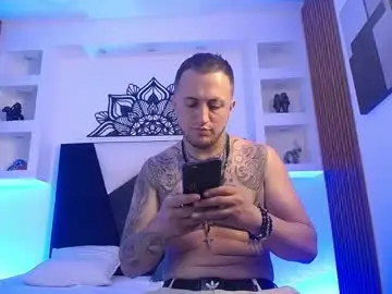 Chaturbate Free Porn Cam of damian_demetriou