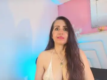 Chaturbate Free Porn Cam of moxa_hot