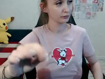 Chaturbate Adult Video Chat of daniella_martin