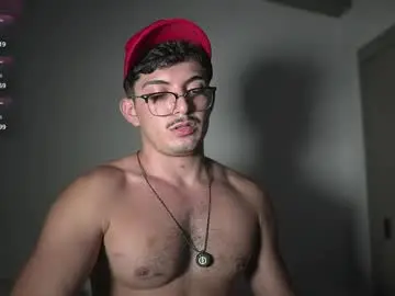 Chaturbate Best live sex cam show of simoon_01