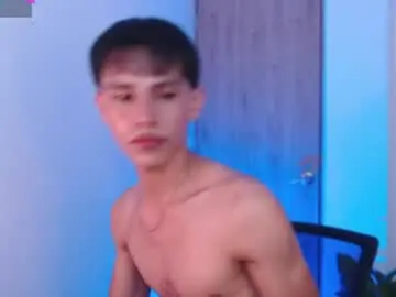 Chaturbate Sex Chat of andrew_courtz