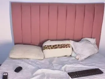 Chaturbate Live Sex Cam of alondraferrer