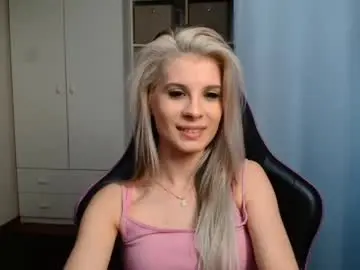 Chaturbate Live Sex of kristineamore