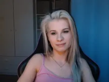 Chaturbate Adult Video Chat of kristineamore