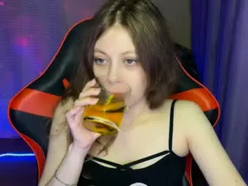 Chaturbate Best live sex cam show of natural_babe666
