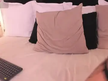 Chaturbate Nude Webcam of crysta_lrose_