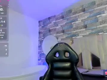 Chaturbate Watch Live Sex Cams of aress_tay