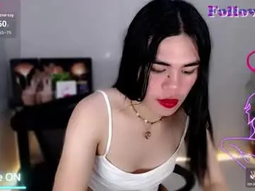 Chaturbate Live Porn of enchantress_mia03