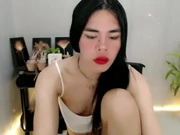 Chaturbate Live Sex Cam of enchantress_mia03