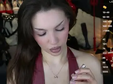 Chaturbate Free Live Porn of mistress_darsy