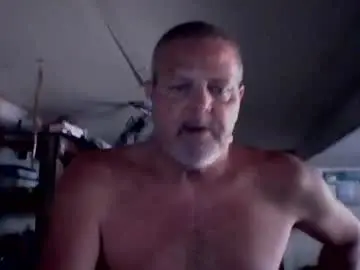 Chaturbate Live Sex Cam of allenhammack575