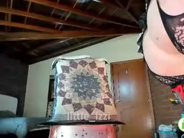 Chaturbate Free Porn Cam of little_izzi