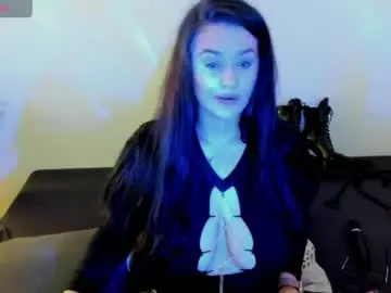 Chaturbate Free Live Porn of laura_sinner