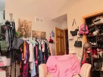 Chaturbate Watch Live Sex Cams of jessyboi0504