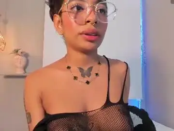 Chaturbate Live Sex Cam of scarlet_vixen_