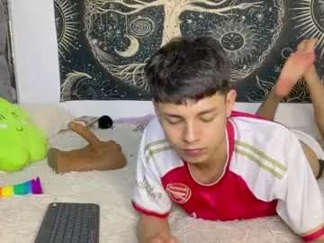 Chaturbate Nude Webcam of andy_belier