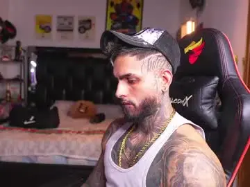Chaturbate Live Porn of logan_hugh8