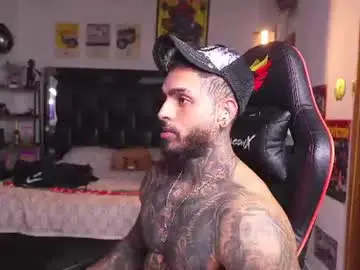Chaturbate Free Porn Cam of logan_hugh8
