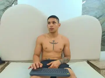 Chaturbate Adult Video Chat of brandon_mercuri