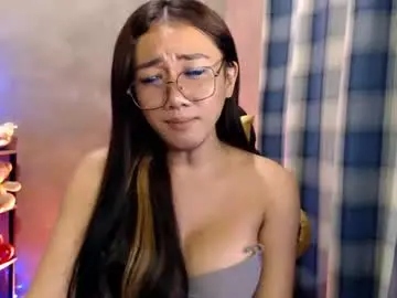 Chaturbate Adult Webcams of pia_worthsback
