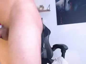 Chaturbate Live Porn of massimofiore_