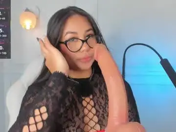 Chaturbate Live Sex Cam of jazmine_21