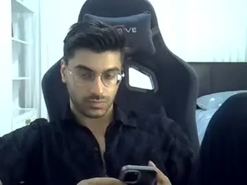 Chaturbate Free Live Porn of fortiori8
