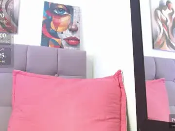 Chaturbate Adult Video Chat of hellen_starx