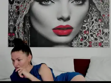 Chaturbate Live Sex of illegalbeauty87