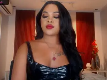 Chaturbate Adult Video Chat of urmajestytyra