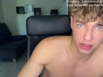 Chaturbate Live Porn of lukedesirable