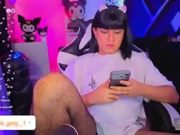 Chaturbate Live Sex Cam of derek_greyy_