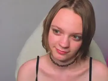 Chaturbate Live Sex Cam of lindaa_bell