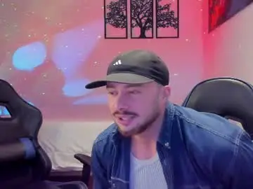 Chaturbate Sex Cam of alexanderjaz