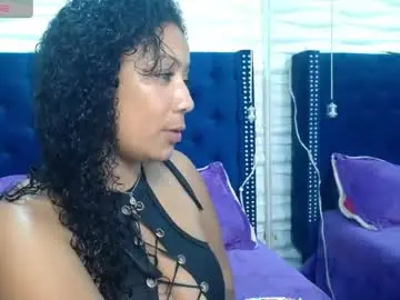 Chaturbate Live Porn of anyelaevansx