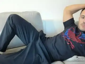 Chaturbate Nude Webcam of roberto4ever