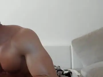 Chaturbate Best Webcam of roberto4ever