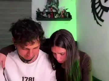 Chaturbate Live Porn of nocturnallovers_ss