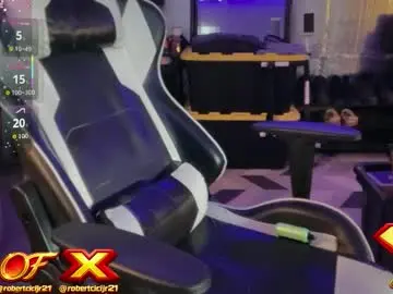 Chaturbate Live Porn of robertcicijr21