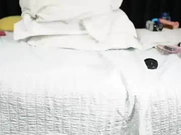 Chaturbate Free Porn Cam of hornylatimommy