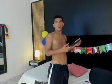 Chaturbate Nude Webcam of dilanx18