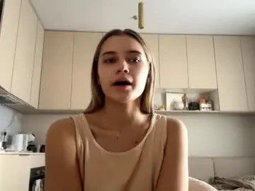 Chaturbate Adult Video Chat of louannkorth