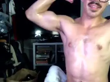 Chaturbate Adult Webcams of luvrboy77
