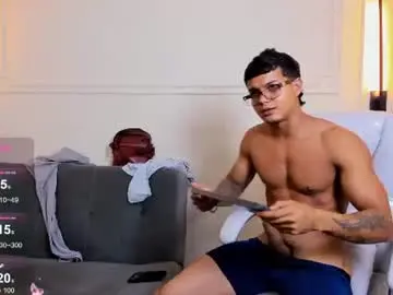 Chaturbate Live Sex of paradise_boy_s