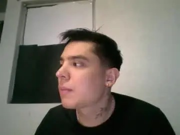 Chaturbate Adult Video Chat of albertoarenas16