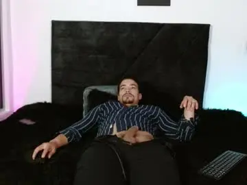 Chaturbate Private Sex Chat of ian_davis